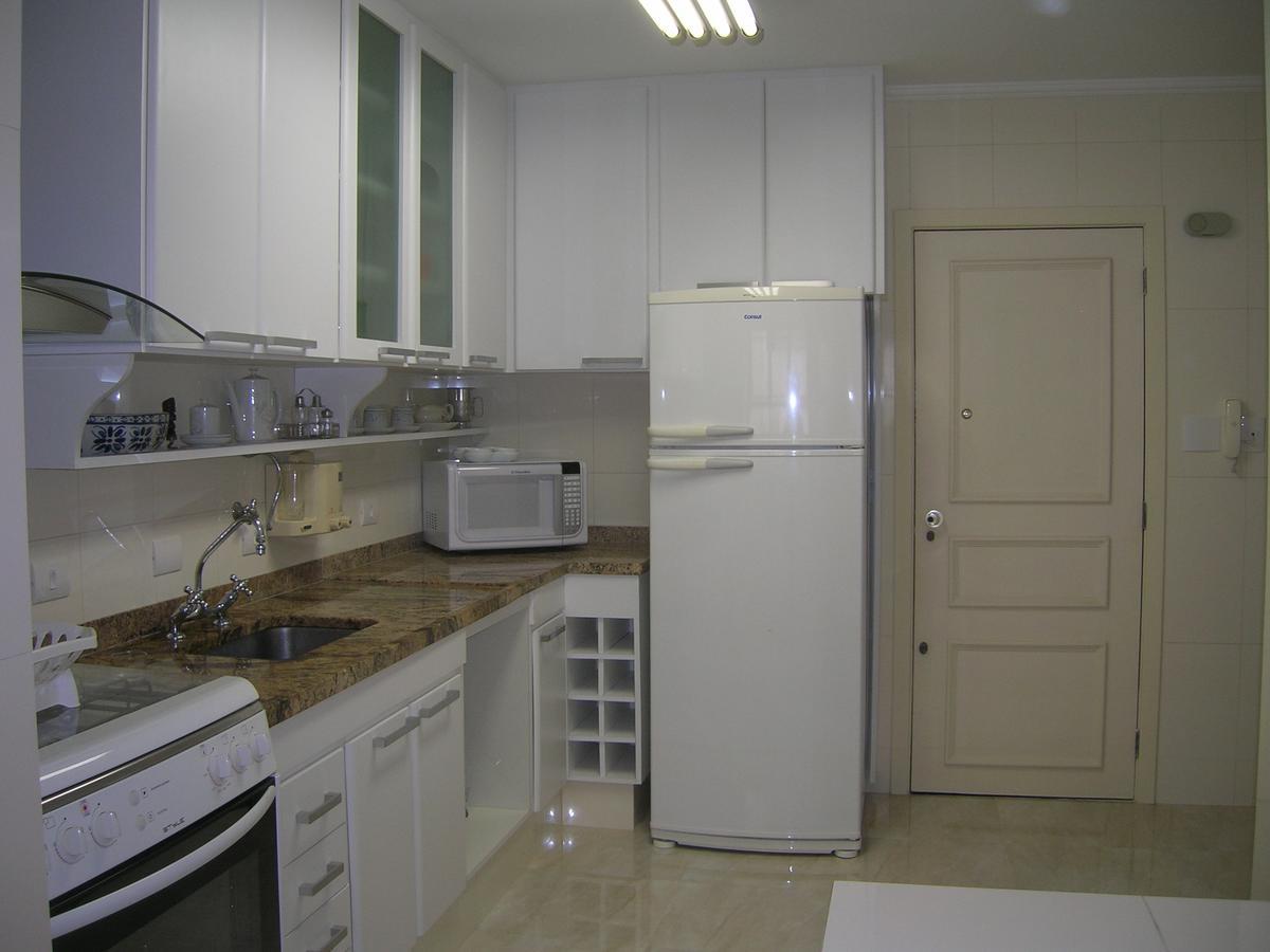 Apartamento Enseada 과루자 외부 사진
