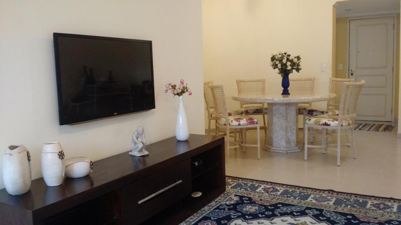 Apartamento Enseada 과루자 외부 사진