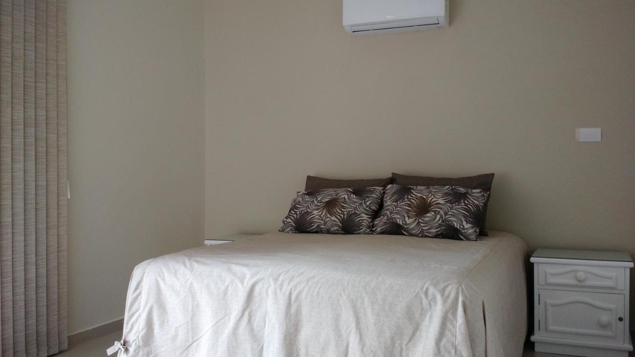 Apartamento Enseada 과루자 외부 사진